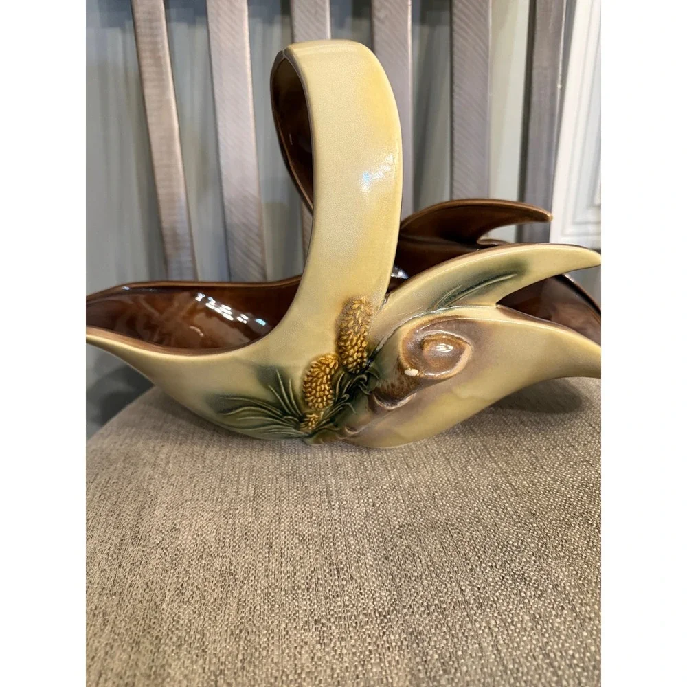 Vintage Hull Pottery Woodland S-8 Basket Vase Pinecone Mid Century Modern USA